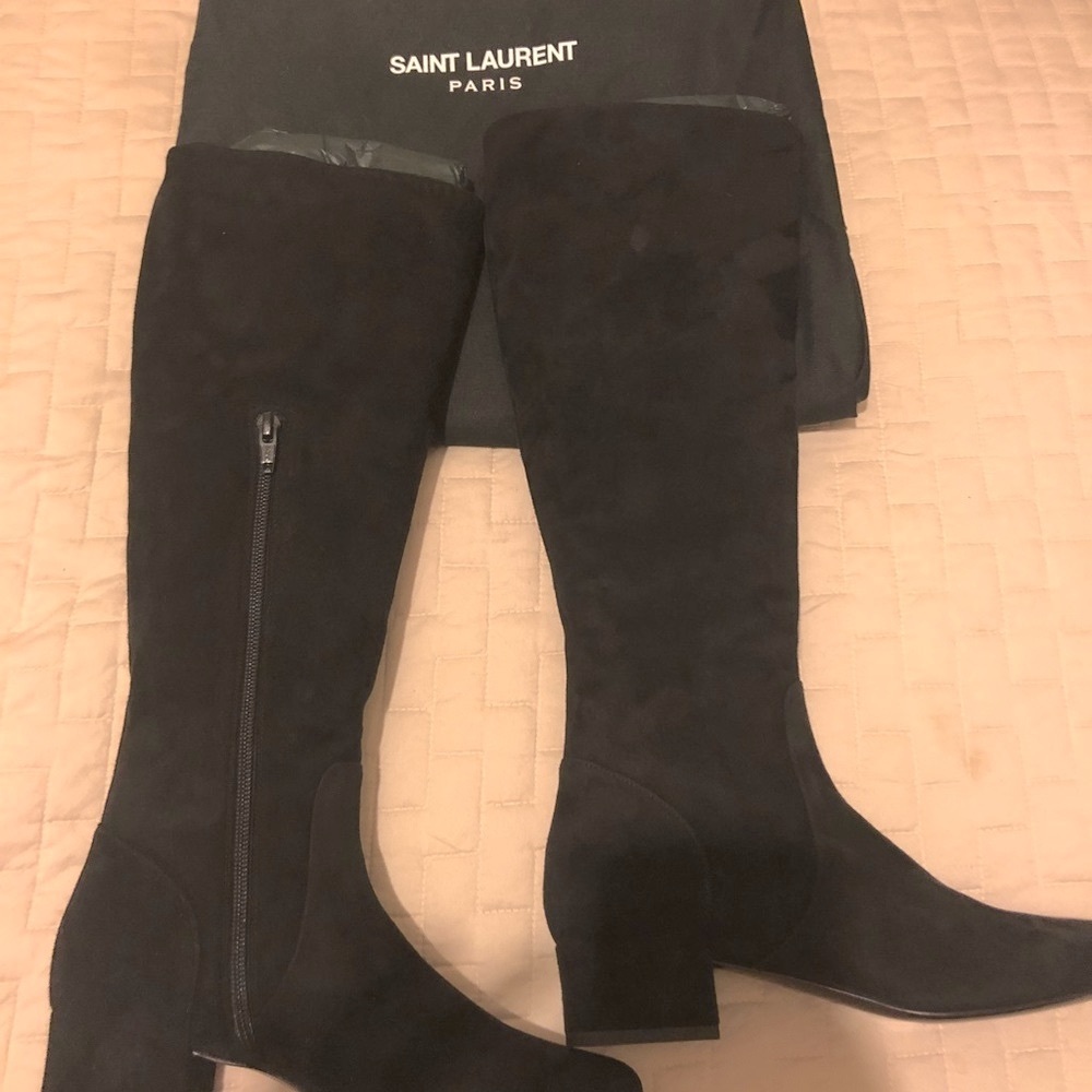 👢NWOT TIMELESS BOOTS! Saint Laurent boots, size 5.5